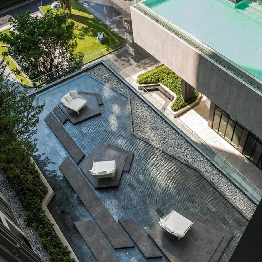 The Base Infinity Apartment Pattaya Exterior photo