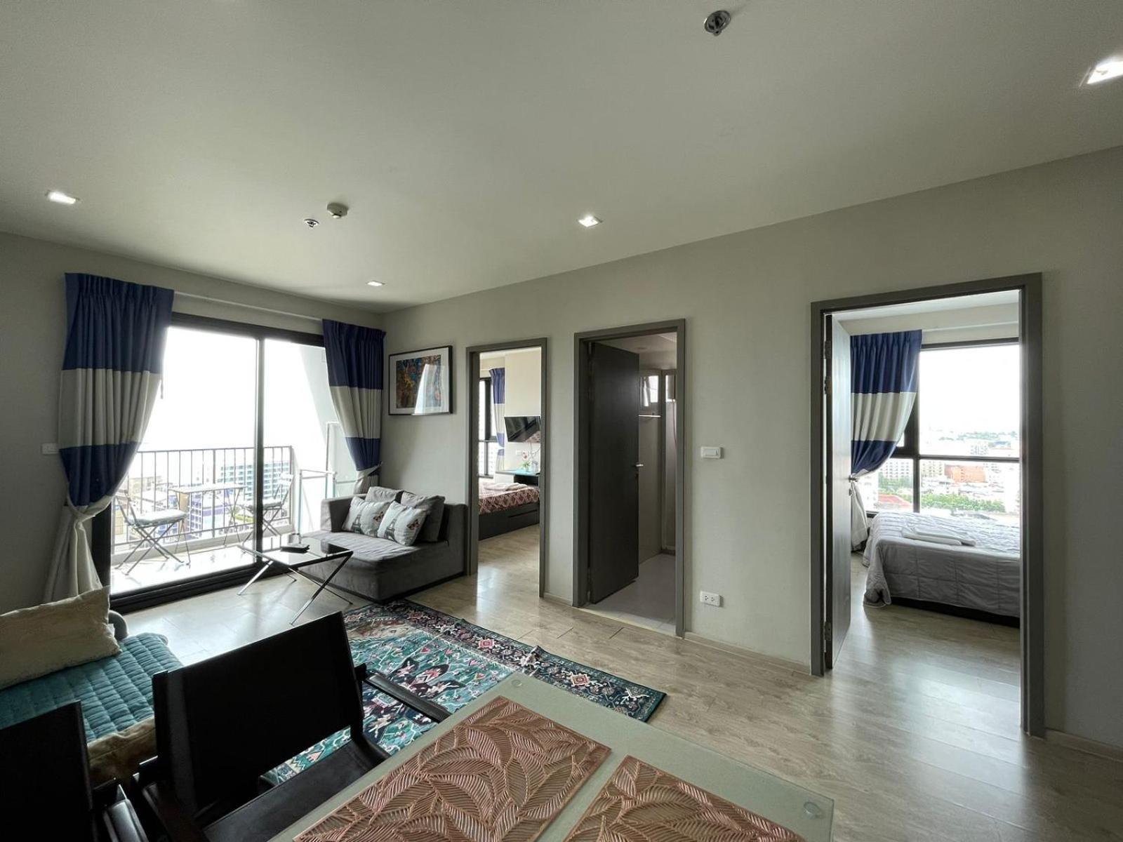 The Base Infinity Apartment Pattaya Exterior photo