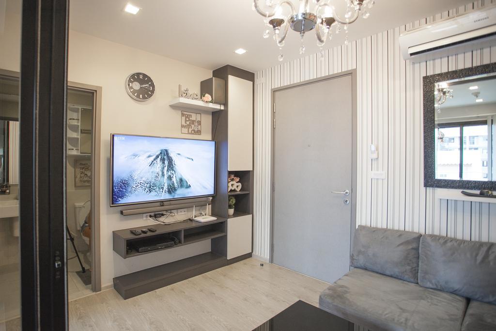 The Base Infinity Apartment Pattaya Exterior photo